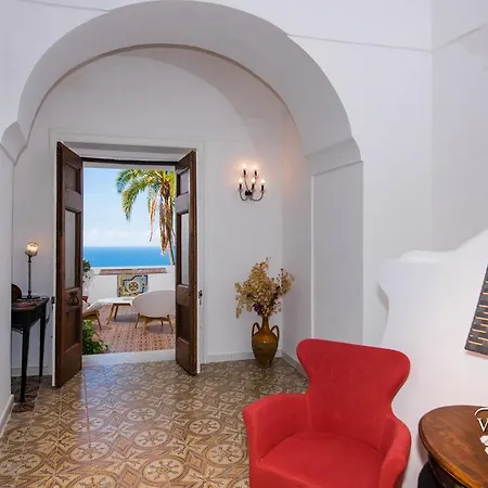Eden Villa *